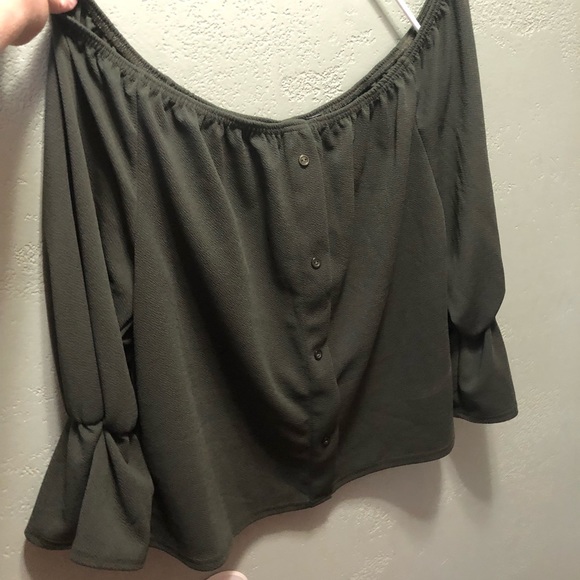 NWT Boohoo Size 14 Green off the shoulder top/pant - Picture 5 of 9